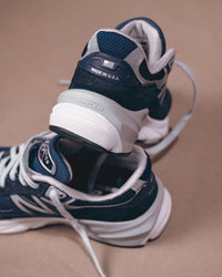 Women's New Balance 990 V6 - Navy Suede Women's Running Shoe