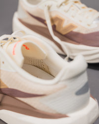 New Balance FuelCell Rebel v5 Sneaker – Angora / Earth Shadow / Sea Salt
