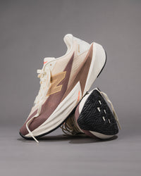 New Balance FuelCell Rebel v5 Sneaker – Angora / Earth Shadow / Sea Salt