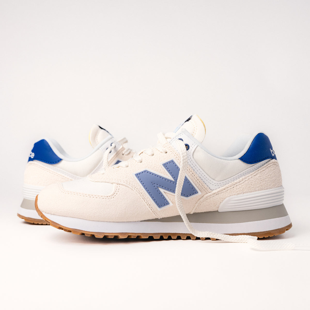 Women's New Balance 574, WL574CBL Lifestyle Classic sneaker in Linen with Indigo