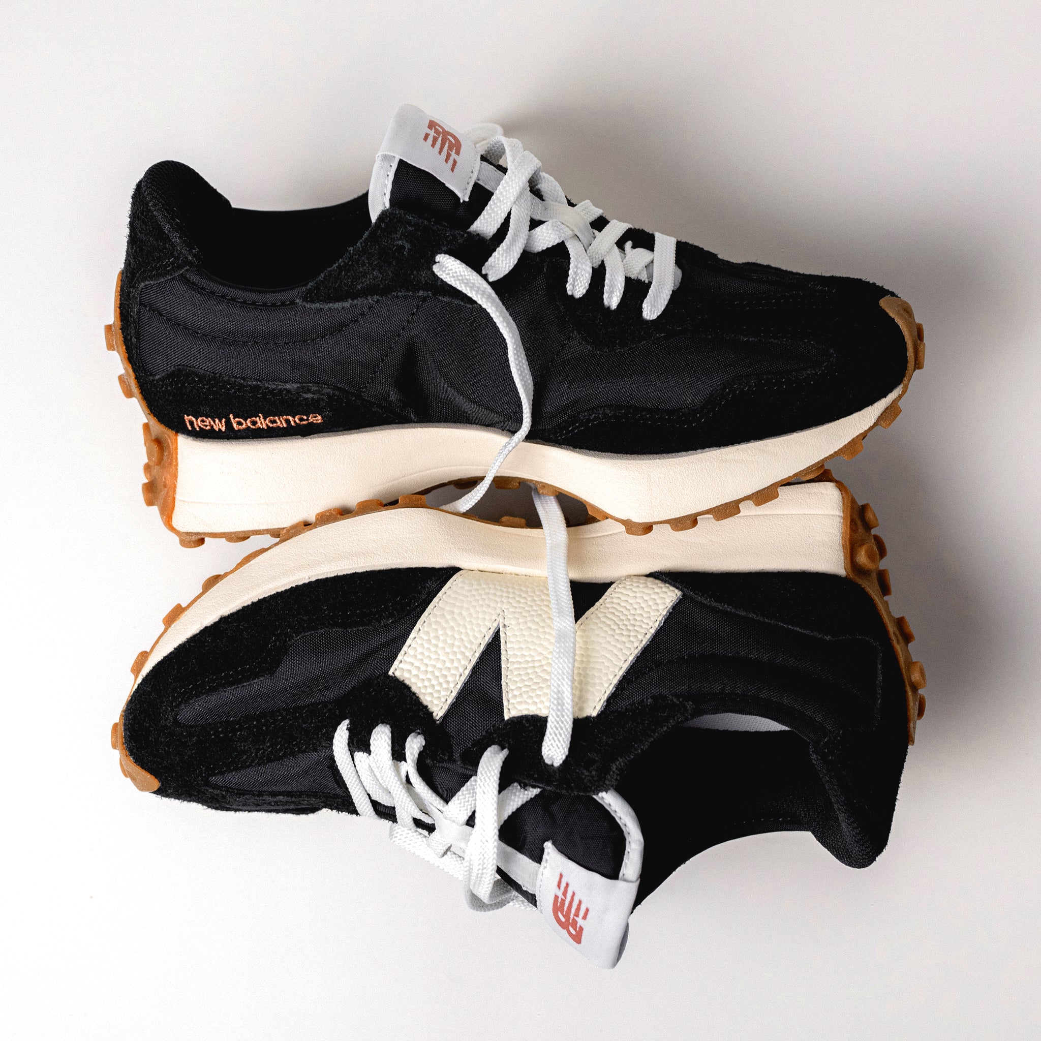 New Balance 327 V1 Retro Sneaker – Black/White | Plaza Shoe Store
