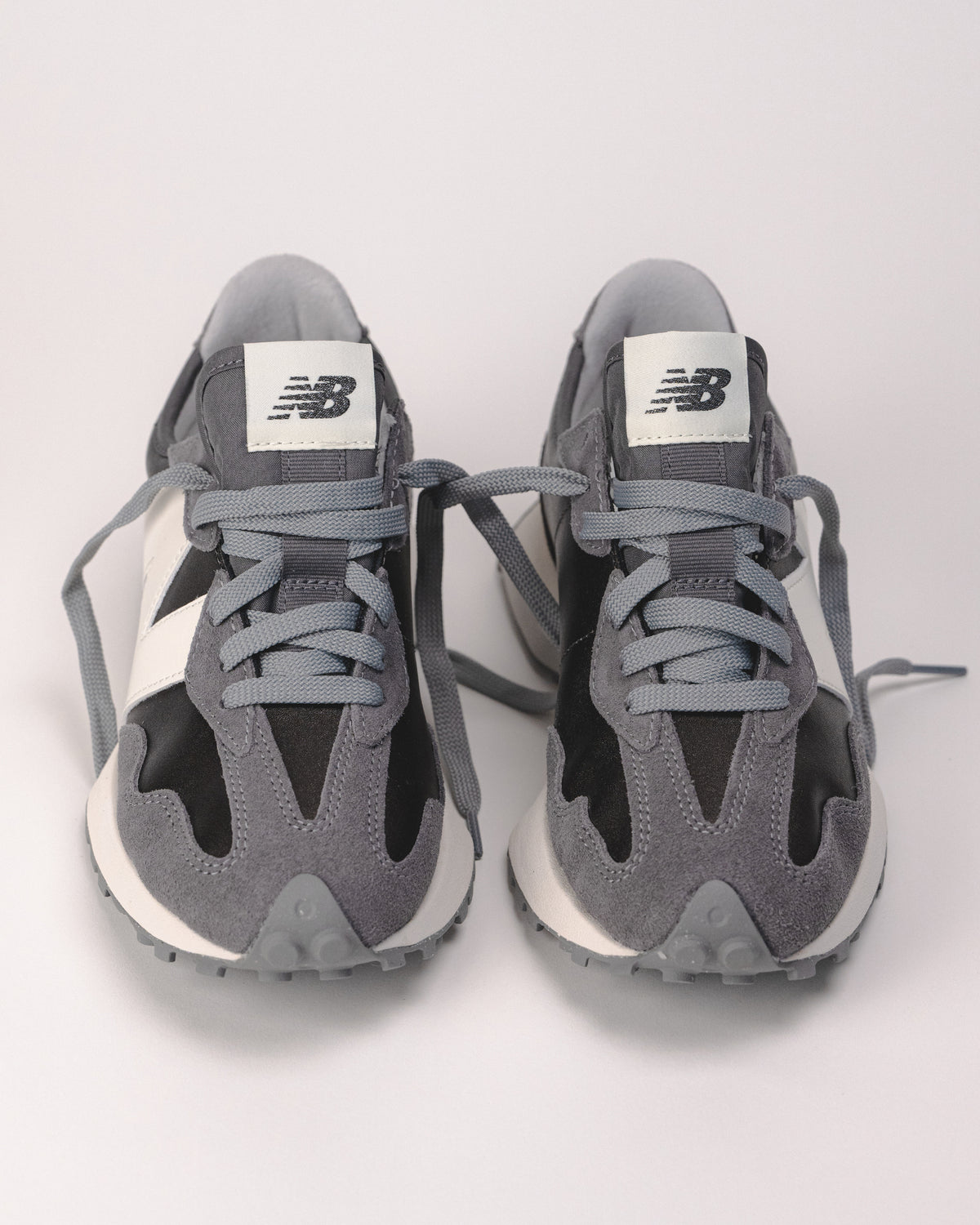 327 V1 - BLACK METALLIC - SUEDE/MESH