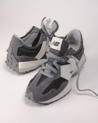 327 V1 - BLACK METALLIC - SUEDE/MESH