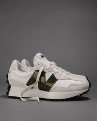 327 V1 - SEA SALT/OLIVINE - SUEDE