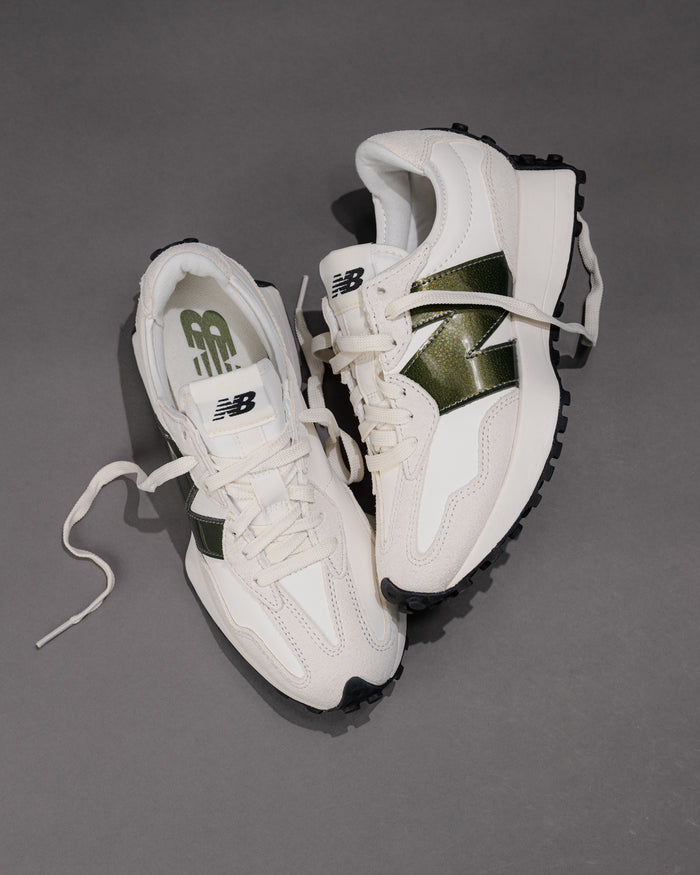 327 V1 - SEA SALT/OLIVINE - SUEDE