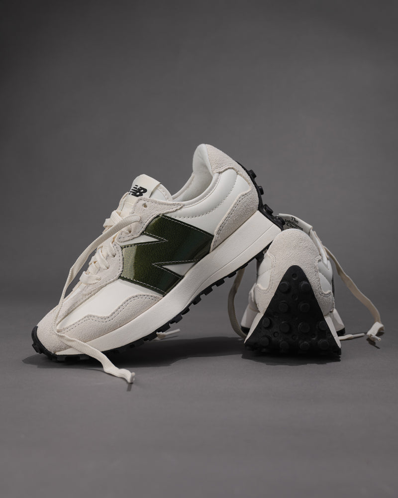 327 V1 - SEA SALT/OLIVINE - SUEDE
