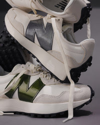 327 V1 - SEA SALT/OLIVINE - SUEDE